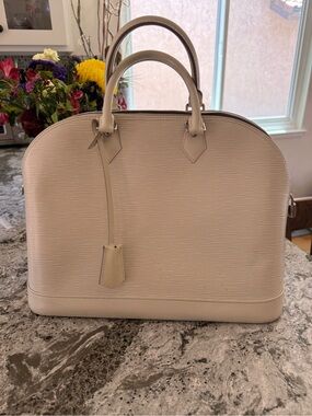 Louis Vuitton Cream Epi Leather Alma GM Satchel